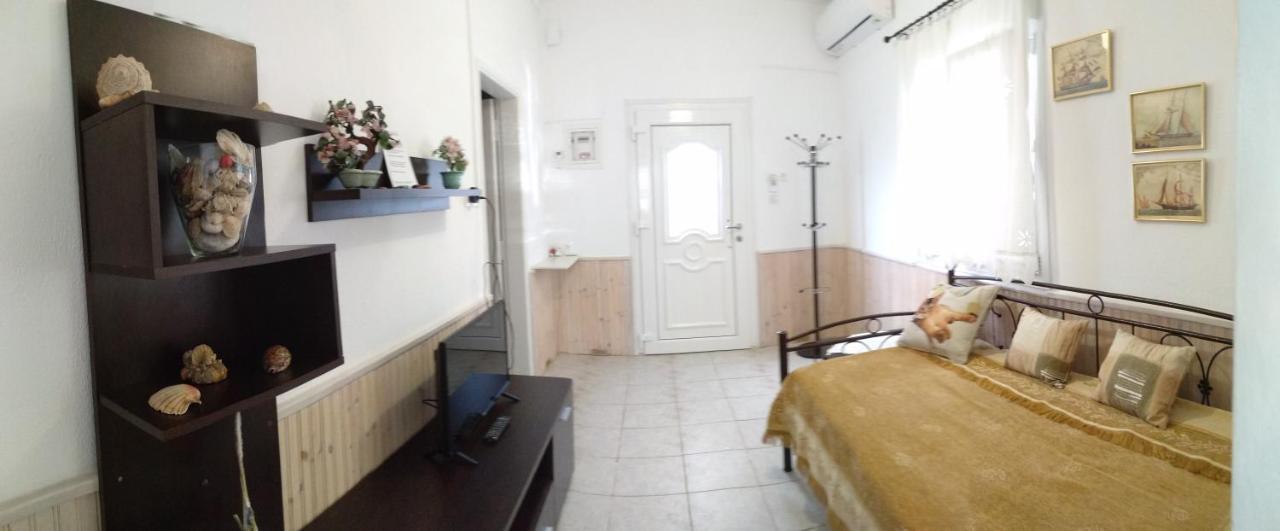 Polianthi Seaside House Prázdninový dům *